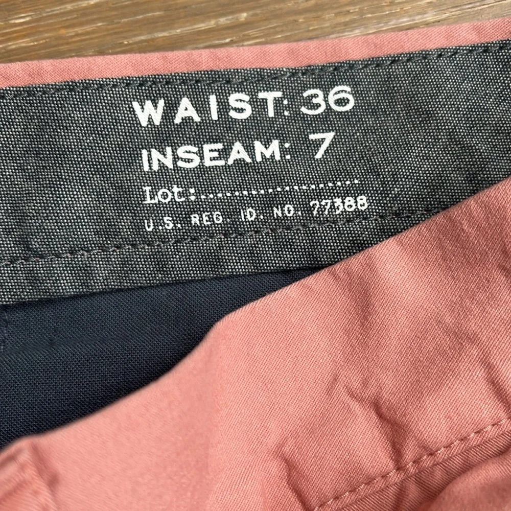 J Crew Mens 7” Chino Shorts size 36